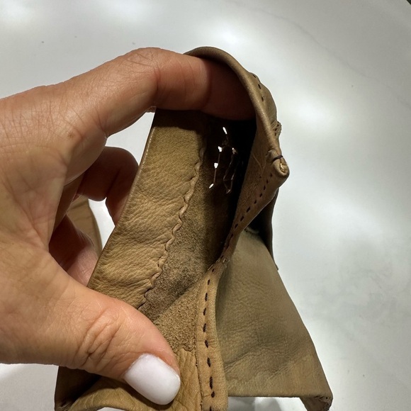 Tan Leather Work Gloves with Reinforced Palms - Picture 4 of 5